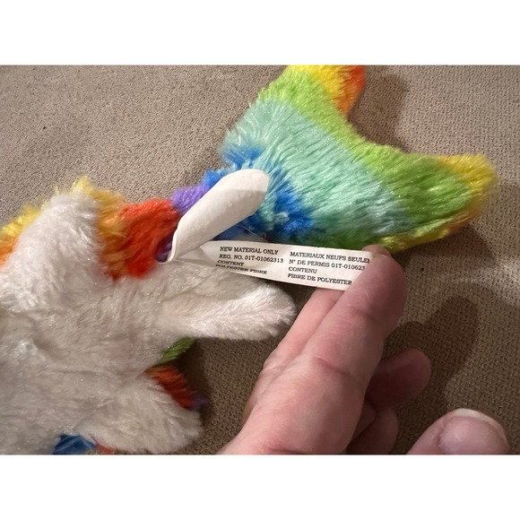 Ripley's Aquarium rainbow  shark Plush - Picture 4 of 4